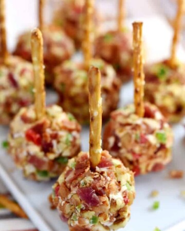 Pimento Cheese Cheese Balls lined up.