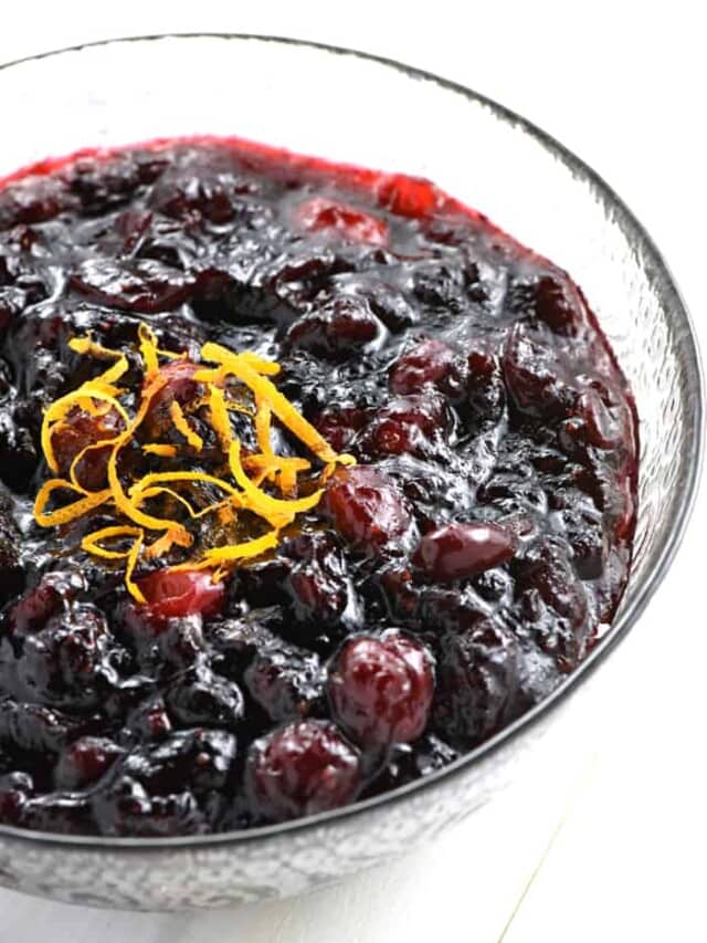 DELECTABLE Cranberry Cherry Sauce {EASY + Homemade!}