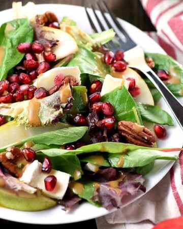 cropped-Thanksgiving-Salad-Pomegranate-Pear-Pecan-Brie-Balsamic-Vinaigrette-Holiday-Christmas-Recipe-by-Five-Heart-Home_700pxPlate.jpg