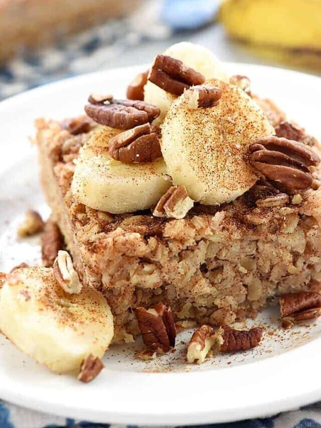 Healthy + Delicious Banana Baked Oatmeal