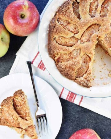 Easy Apple Cake aerial view