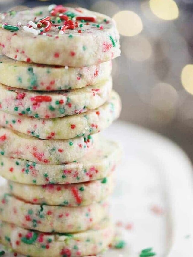 EASY Christmas Shortbread Cookies