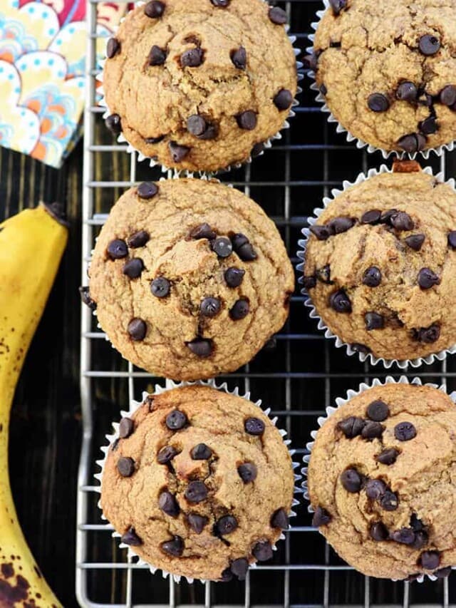 Amazing + EASY Banana Blender Muffins
