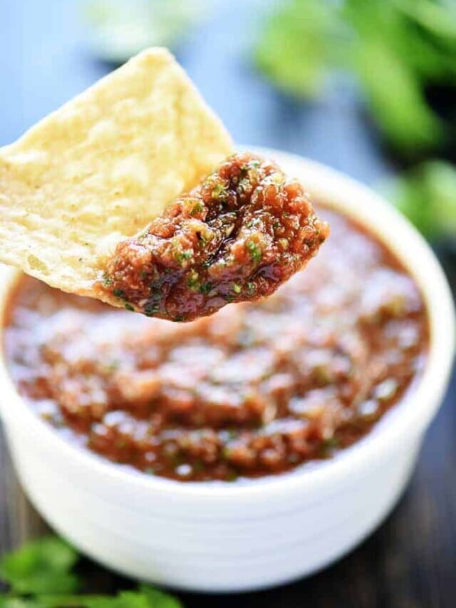 Easy Salsa (with Canned Tomatoes)