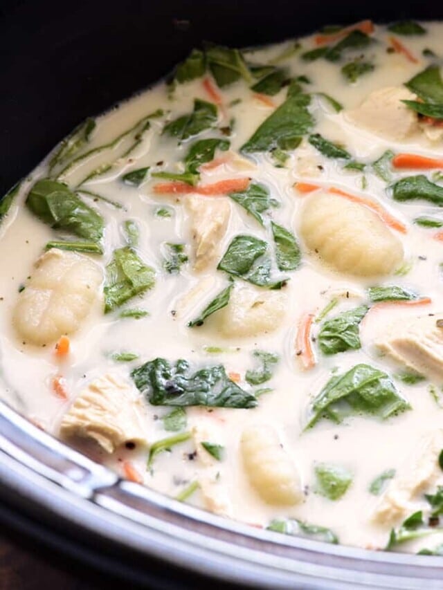 Crockpot Chicken Gnocchi Soup (Olive Garden Copycat)