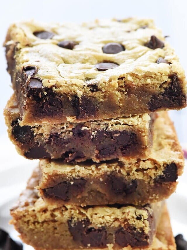 The Best One-Bowl Blondie Recipe