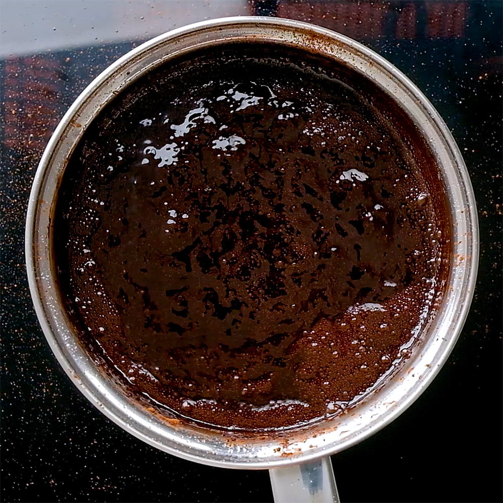 Aerial view of pot on stove.