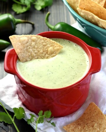 cropped-Creamy-Jalapeno-Dip-Chuys-Copycat-Recipe-by-Five-Heart-Home_700pxChip2.jpg